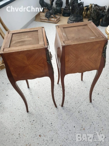 2бр-чифт стари френски дървени конзолни масички-шкафчета за легло, снимка 4 - Шкафове - 54091738