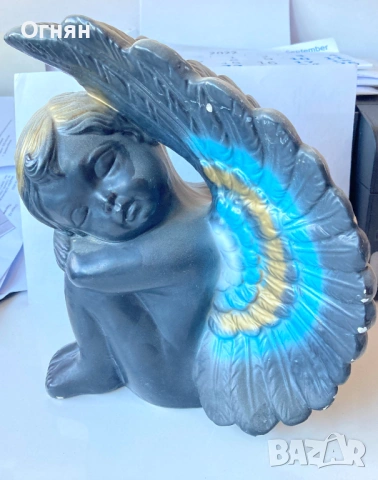 Масивна гипсова фигура, ангел