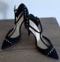 Черни велурени обувки с елементи, снимка 1 - Дамски елегантни обувки - 36625733