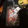 Нова чантичка за ръка, кожена.. с черепи на циповете, ED HARDY оригинал.с етикет, снимка 2
