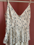 Бяла рокля с бродирани цветя NLY TREND, снимка 5