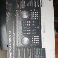 DJ контролер 4 канален TRAKTOR KONTROL S4, снимка 2 - Ресийвъри, усилватели, смесителни пултове - 42316376