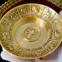 Китайски годишен календар,зодиак,бронзов съд. , снимка 2 - Антикварни и старинни предмети - 37818487