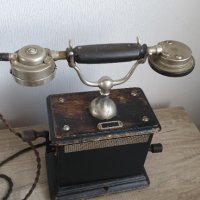 Рядък телефон с две манивели началото на 20 век, снимка 3 - Антикварни и старинни предмети - 42859603
