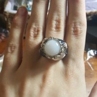 Масивен посребрен пръстен със сапфири и лунен камък, снимка 5 - Пръстени - 31630806