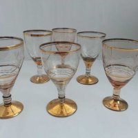 Ретро стъклени чаши с позлата гравирани , снимка 1 - Антикварни и старинни предмети - 29996600