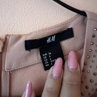 H&M Блуза къс ръкав с камъчета 36 размер ❤️, снимка 3 - Тениски - 44311394