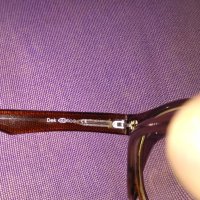 Очила с диоптер +2,5 маркови на Кони с кожено калъвче унисекс, снимка 5 - Слънчеви и диоптрични очила - 40487523