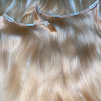 Удължения естествена коса на клипси (55 см, 200 гр, златно рус цвят), снимка 5 - Аксесоари за коса - 44595965