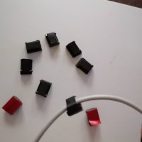 Черни пластмасови самозалепващи държач държачи за кабел на смартфон телефон таблет и други, снимка 9 - USB кабели - 31563908