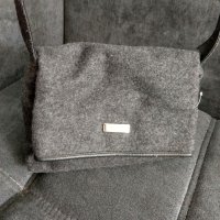 Маркови мини чанти от кожа и текстил с магнитно закопчаване , снимка 9 - Чанти - 36717092