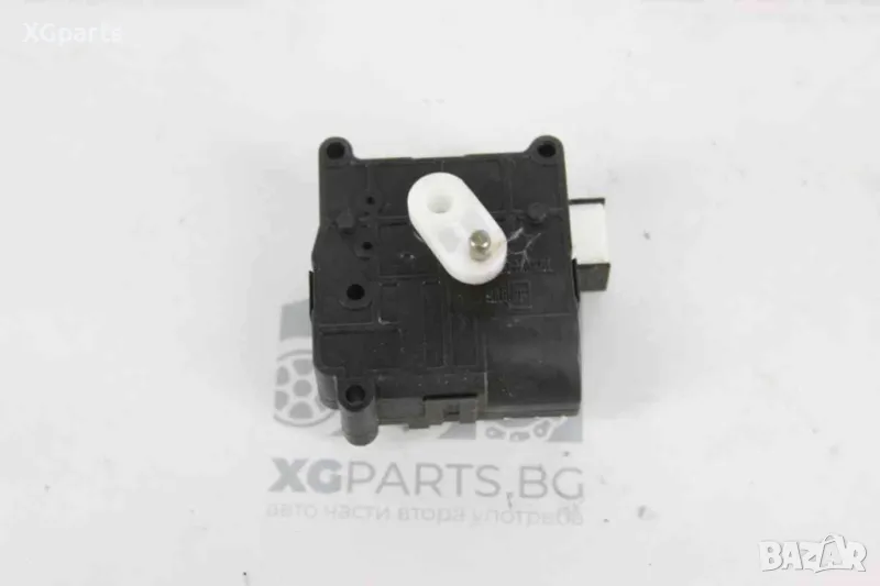 Моторче клапа парно за Toyota Corolla E12 2.0d4d 90к.с. (2001-2007) 113800-2051, снимка 1