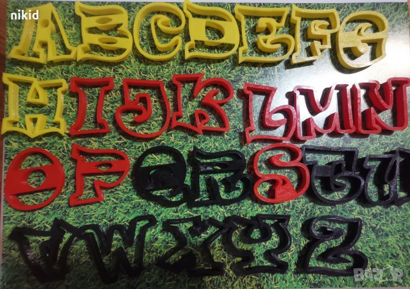 4 см Латинска азбука Латиница пластмасови резци форми за тесто фондан украса торта декор, снимка 1