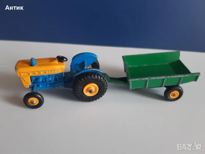 Стара Метална Количка MatchBox Ford Tractor със Ремарке 1967 год., снимка 1