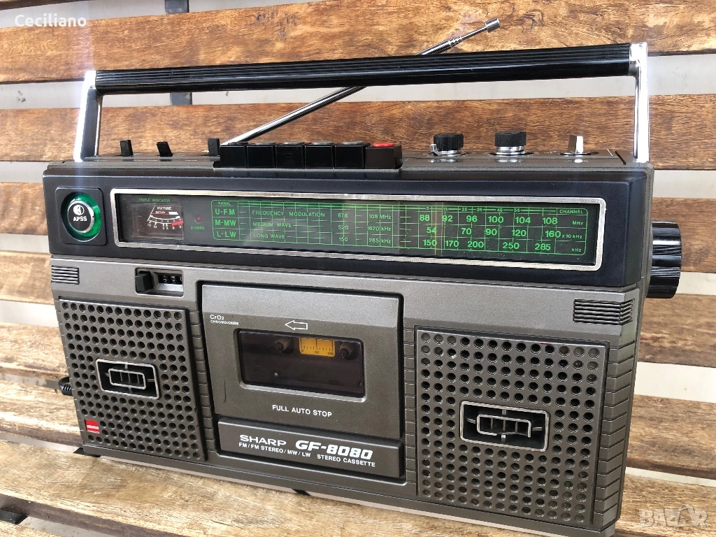 Радиокасетофон Sharpс GF-8080E, снимка 1