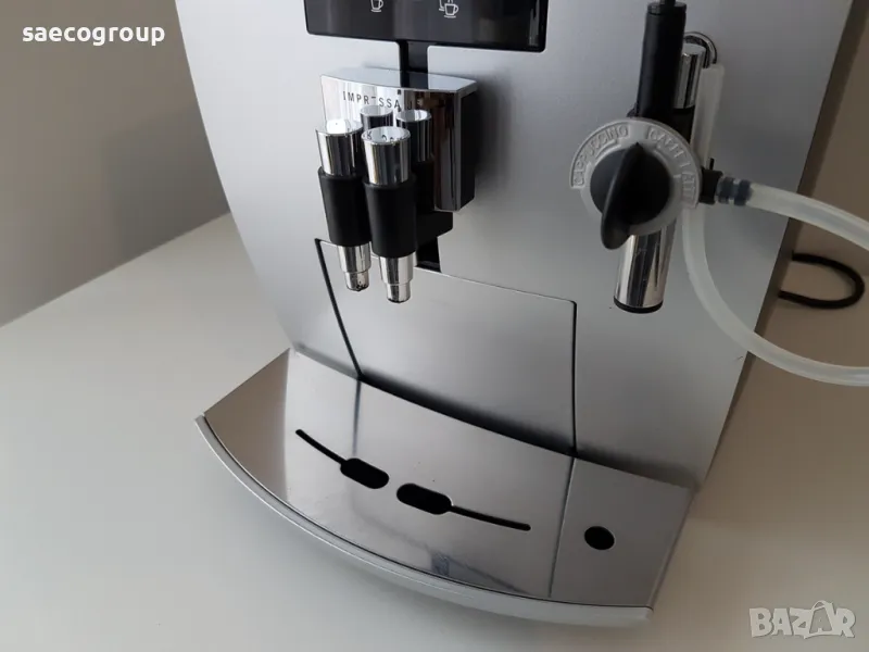 Кафе машина Jura Impressa J5, снимка 1