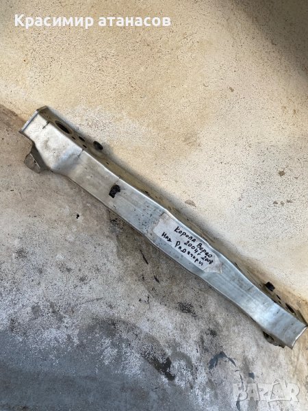 Маска горна част на радиатор за Тойота корола версо.2004.116кс, снимка 1