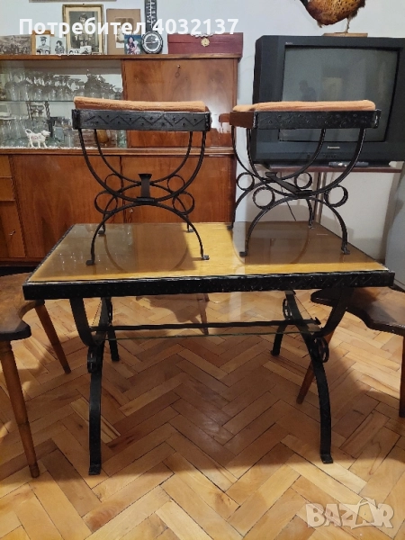 маса с табуретки от ковано желязо, снимка 1