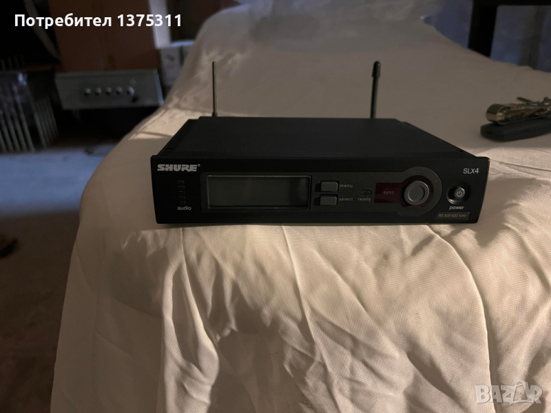 Безжичен микрофонен приемник ''SHURE SLX4'', снимка 1
