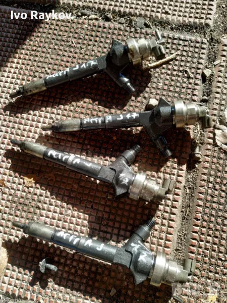 Дюзи за Opel Astra J 1.7CDTI , 8-97376270-3 , снимка 1