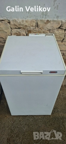 Продавам работещо фризерче-ракла Bosch в много добро състояние. Обемът му е 103л