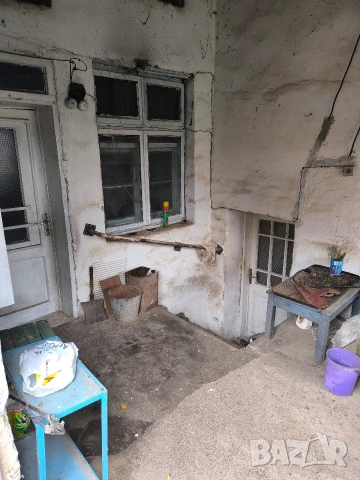 Продавам здрава двуетажна тухлена къща в село Дянково, снимка 16 - Къщи - 52822497