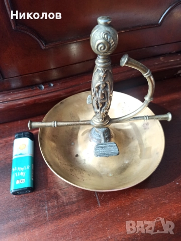 Месингов пепелник - дръжка на рапира, снимка 2 - Антикварни и старинни предмети - 51703177