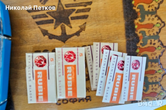 3 броя дървени кутии, самобръсначка и ножчета за бръснене, снимка 6 - Сувенири от дърво - 51440202