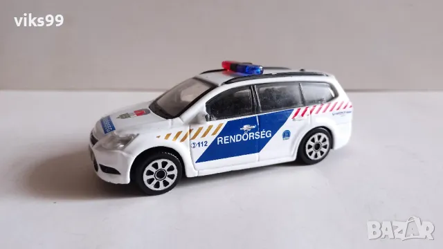 Bburago Ford Focus Combi Magyar Police Мащаб 1:43, снимка 2 - Колекции - 49374164