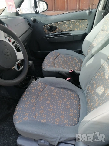 Шевролет Спарк Автоматик , снимка 13 - Автомобили и джипове - 53989950