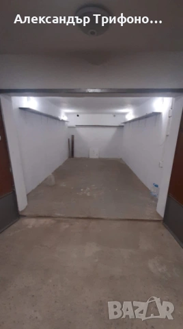 Продава гараж  ул."Г.Бенковски 52", снимка 2 - Гаражи и паркоместа - 53994105
