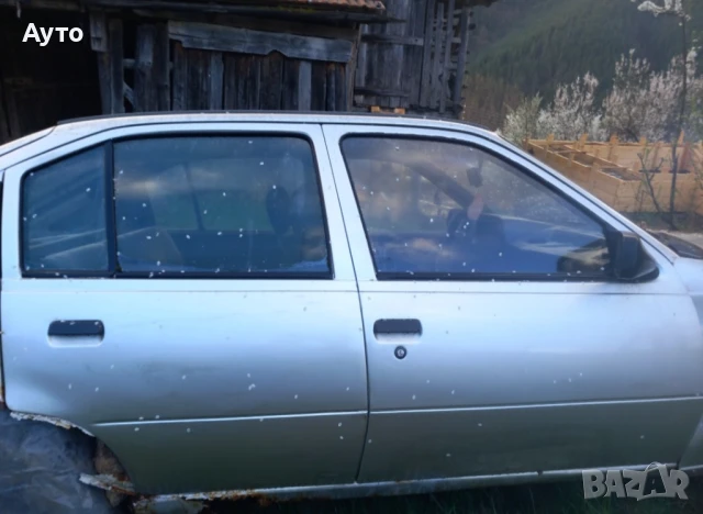 Опел Кадет 1.8, снимка 4 - Части - 50715381