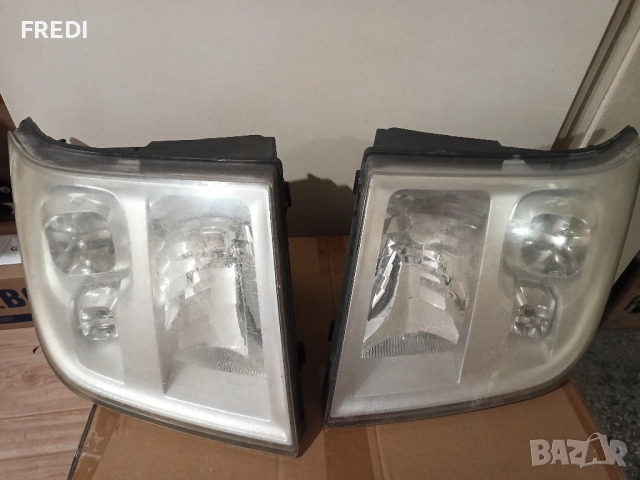 Фарове ляв и десен Форд Транзит
