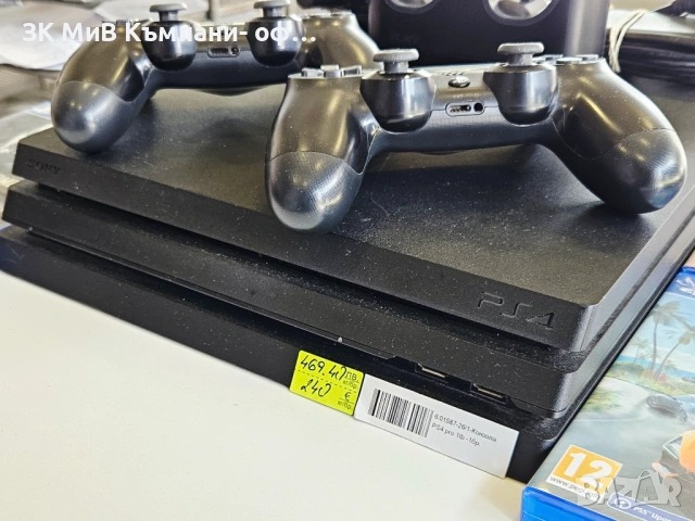 Sony PlayStation 4 Pro 1TB 01587-26, снимка 4 - PlayStation конзоли - 54173623