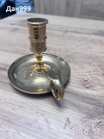 Винтидж месингов свещник с дръжка, снимка 3 - Антикварни и старинни предмети - 51984872