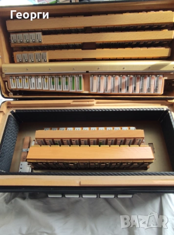 Продавам акордеон Велтмайстер Кантус 5 120 баса, снимка 13 - Акордеони - 54131350