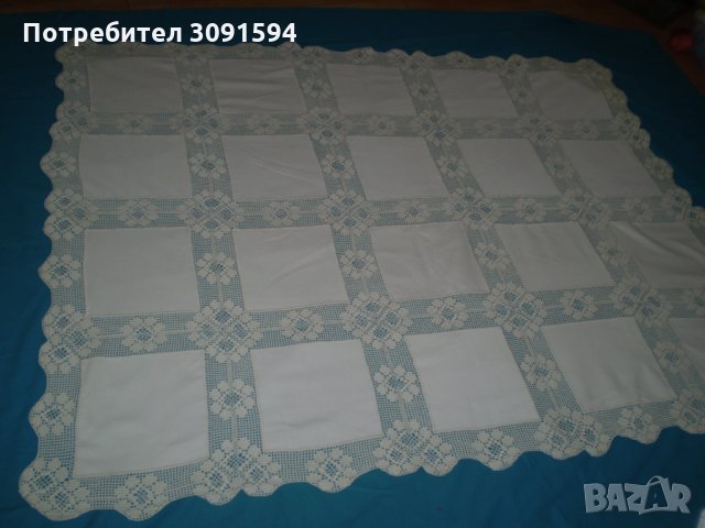 Винтидж покривка лен с плетени на една кука мотиви ръчно изработена