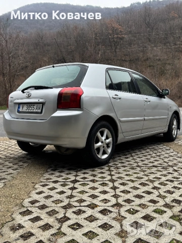 Toyota Corolla 2.0 дизел D-4D, снимка 6 - Автомобили и джипове - 53296239