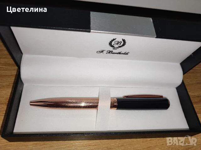 Метална химикалка OLIMP с медни акценти в кутия, снимка 2 - Други - 51079428