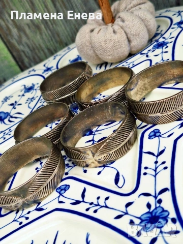 Комплект посребрени пръстени за салфетки , снимка 4 - Аксесоари за кухня - 53165196