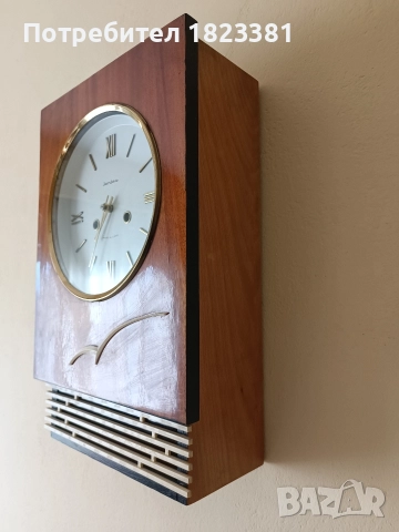 Стенен часовник Янтар, снимка 3 - Антикварни и старинни предмети - 52841826