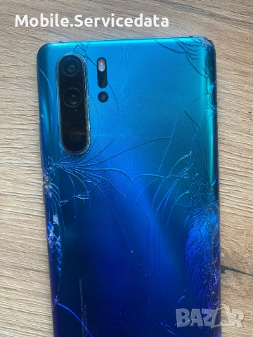 Huawei P30 Pro 256GB – работещ, счупен гръб и дисплей, за части, снимка 8 - Huawei - 54100163