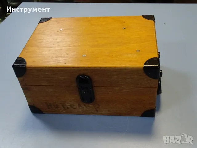 Компенсаторен оптичен нивелир Carl Zeiss Jena NI 050 DDR, снимка 10 - Измервателни инструменти - 55935998