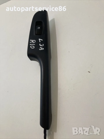 Ключ за стъкло за задна лява врата за KIA Rio 1.5 CRDi (2009) 93581-1G001, снимка 2 - Части - 53285655