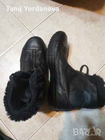 Естествена кожа Конверс, снимка 1