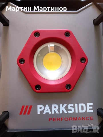 LED Акумулаторни Прожектори PARKSIDE , снимка 3 - Прожектори - 55977553