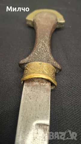 Ориенталски кинжал Khanjar/Jambiya с богато гравирана кания, снимка 11 - Антикварни и старинни предмети - 55801267