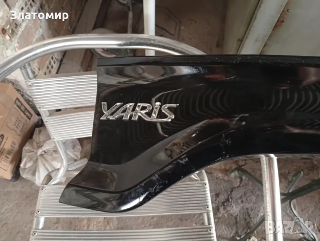 Заден спойлер toyota yaris, снимка 2 - Части - 56170653
