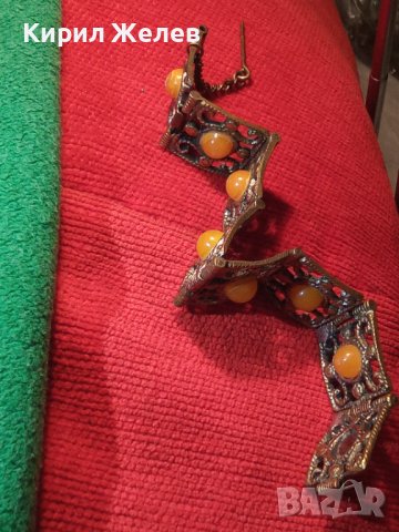 ВЪЗРОЖДЕНСКА БРОНЗОВА МАЙСТОРСКА ИЗРАБОТКА с ИНКРУСТИРАН КАТАЛИН ЕТНО ГРИВНА 4829, снимка 4 - Антикварни и старинни предмети - 32265646