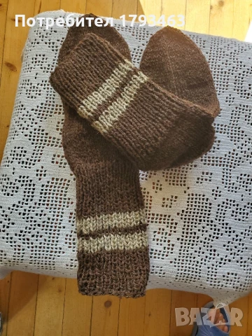 Ръчно плетени мъжки чорапи от вълна' размер 43, снимка 2 - Мъжки чорапи - 50749777